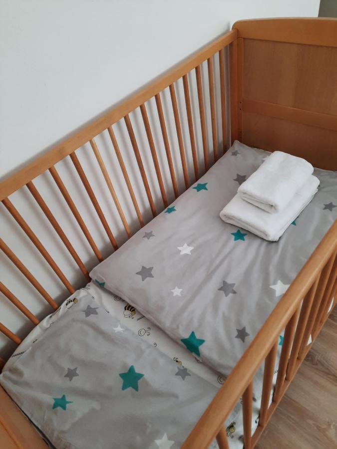 Moderne 3Zimmer Wohnung, In Koenigsbrunn Bei Augsburg エクステリア 写真