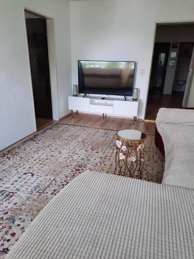 Moderne 3Zimmer Wohnung, In Koenigsbrunn Bei Augsburg エクステリア 写真