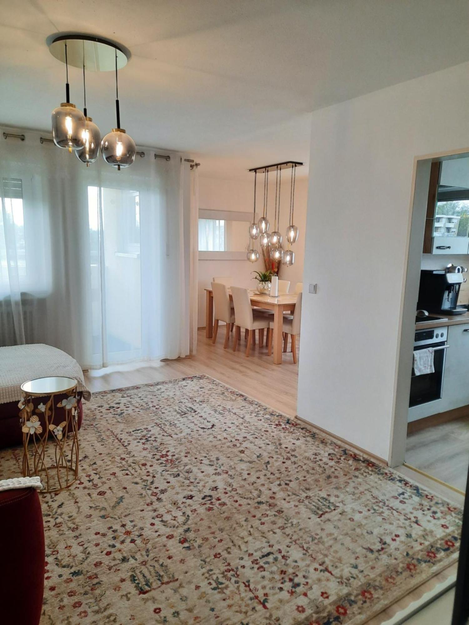 Moderne 3Zimmer Wohnung, In Koenigsbrunn Bei Augsburg エクステリア 写真